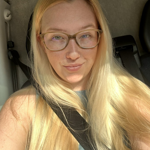 Chloe  P. profile photo