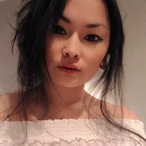 keslie r. profile photo