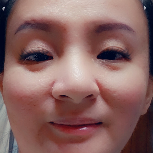 chloe  l. profile photo