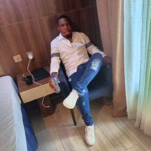 Julius J. profile photo