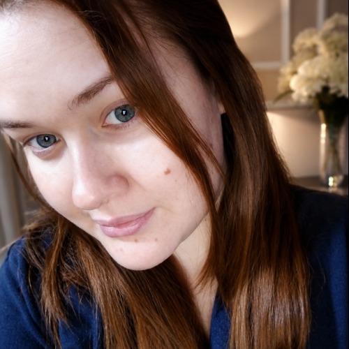 Esther F. profile photo