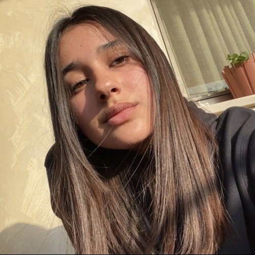 maria l. profile photo