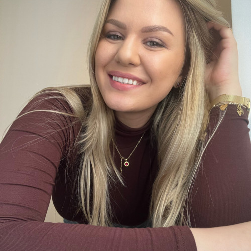 Gabriela M. profile photo