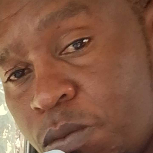 simon m. profile photo