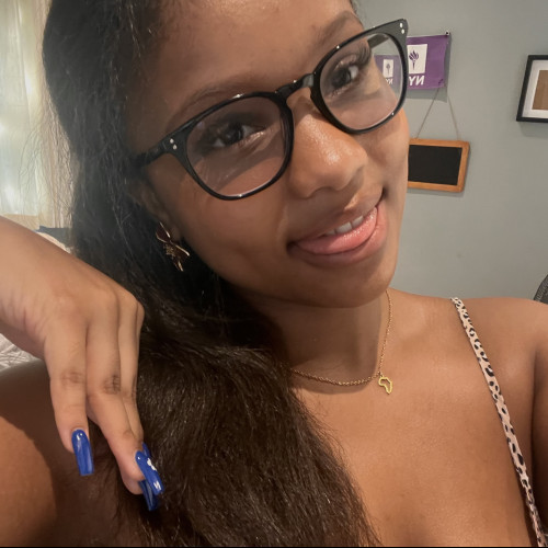 Nalia F. profile photo