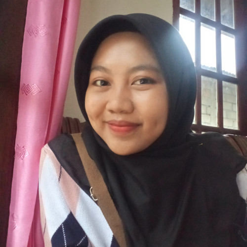 Loena K. profile photo
