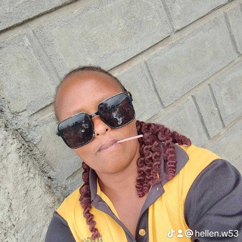 hellen k. profile photo