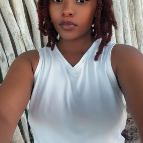 Aurusie R. profile photo
