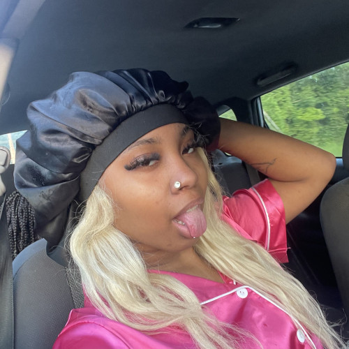 Riyah G. profile photo