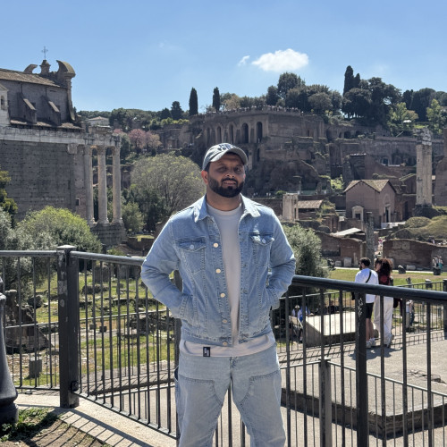 Esmatullah A. profile photo