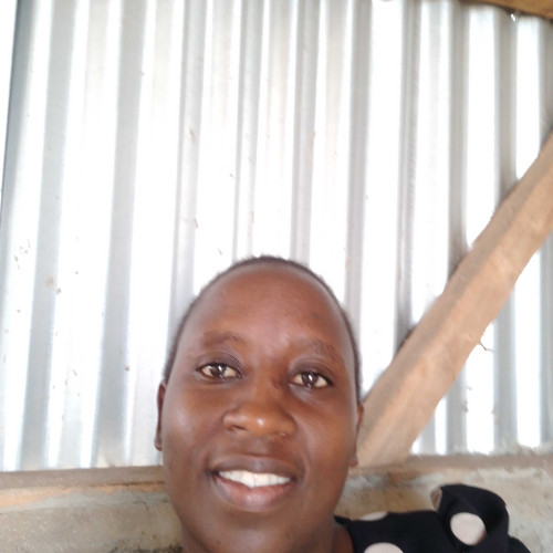 Esther W. profile photo