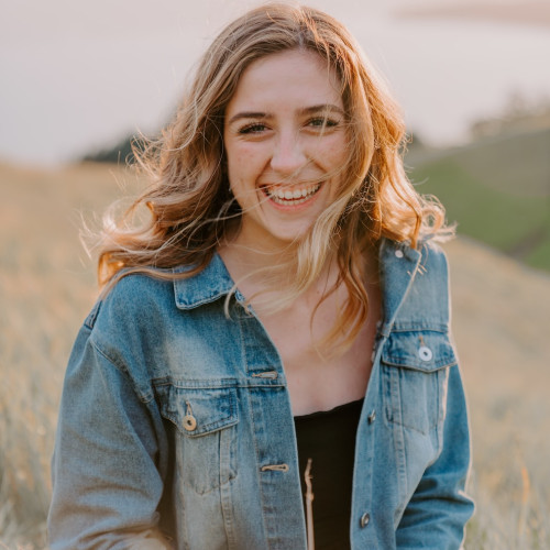 Nina C. profile photo