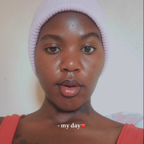 maria n. profile photo