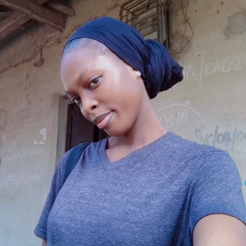 Maryam  B.