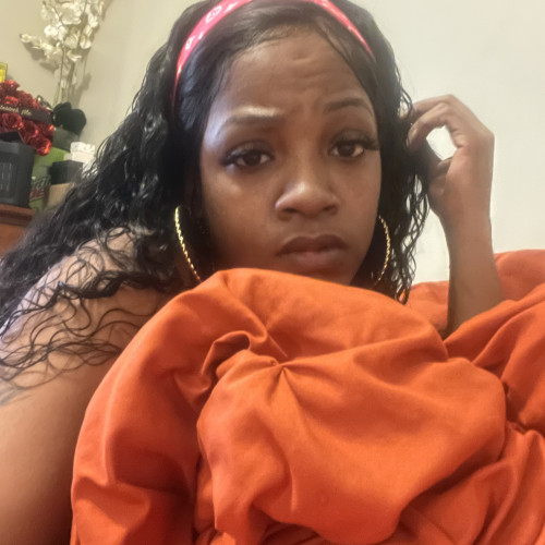 Charae  W. profile photo
