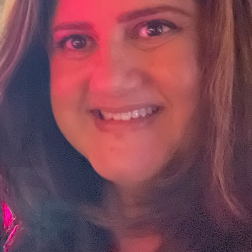 Vivian F. profile photo