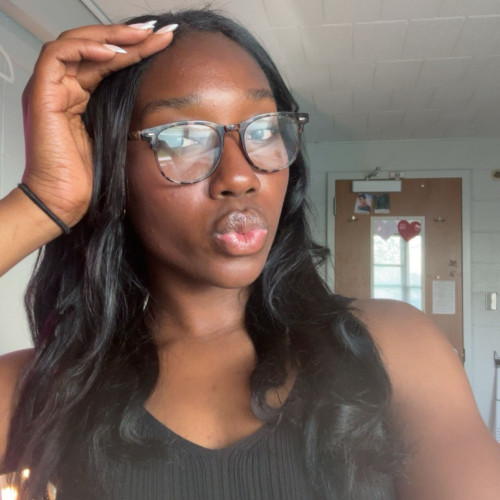 liv l. profile photo