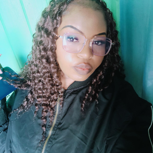 Carolyne C. profile photo