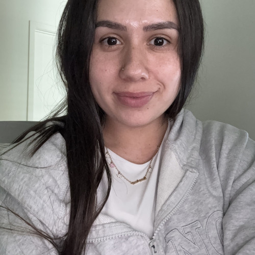 Yosselin P. profile photo