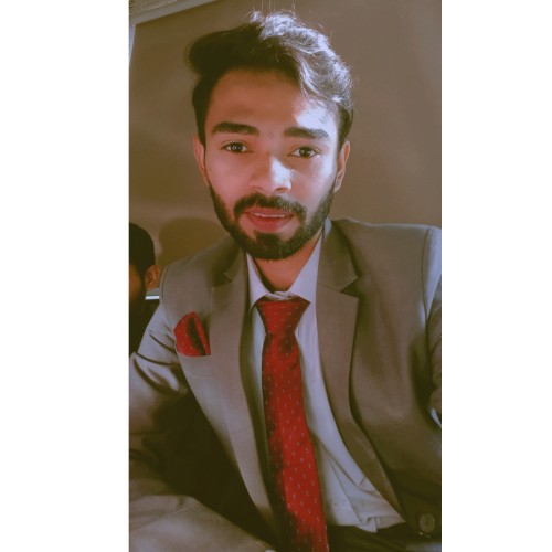 Waqar  L.
