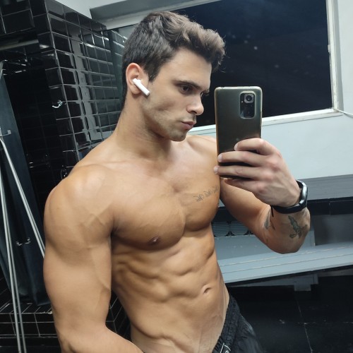 thodoris r. profile photo
