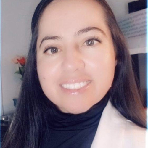 Raquel R.