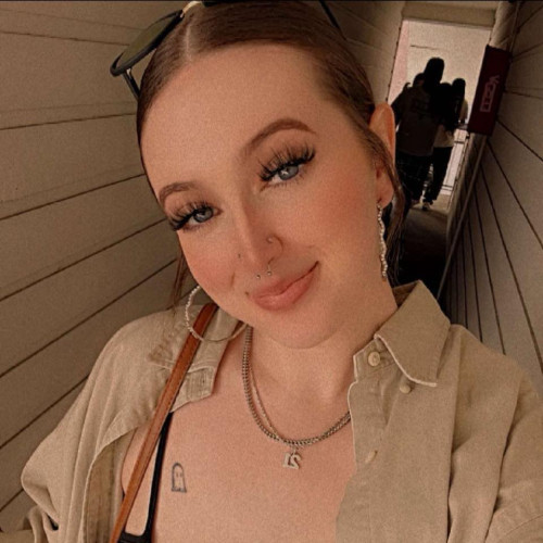 Kiki C.