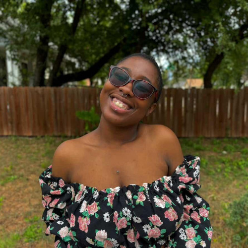 Liza J. profile photo