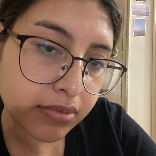 Lesly R. profile photo