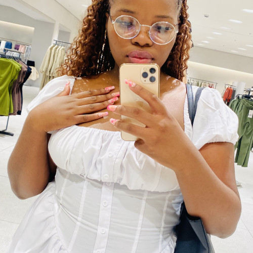 Yoliswa N. profile photo