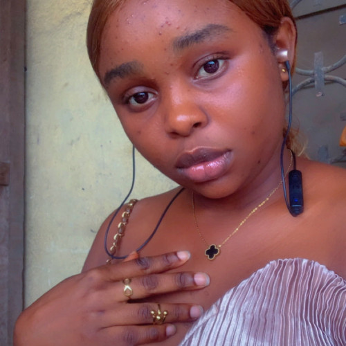 Emeli E.