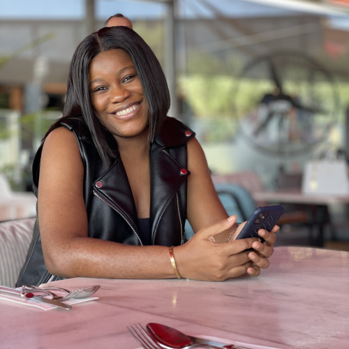 Ezinne U. profile photo