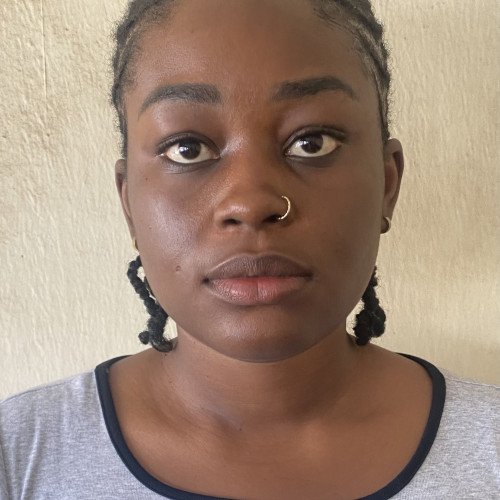Esther R. profile photo