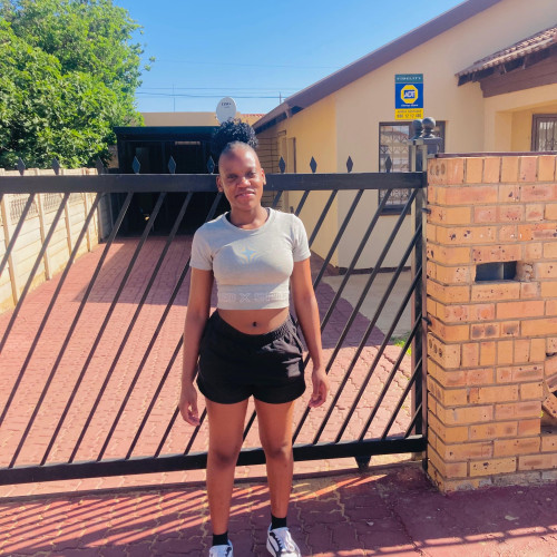 Tshireletso L. profile photo