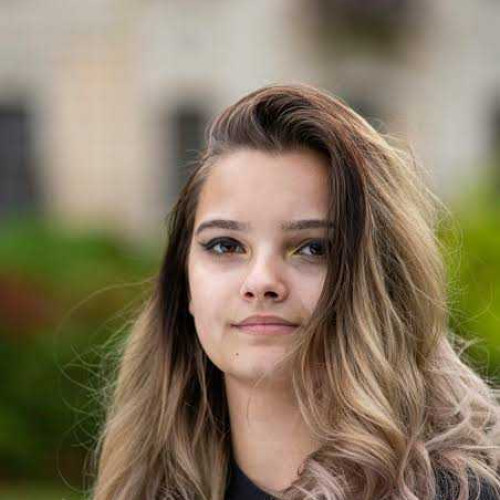 Ava B.