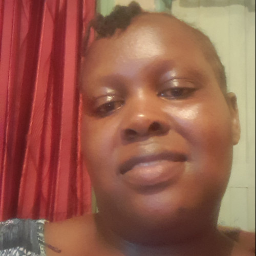 lora M. profile photo