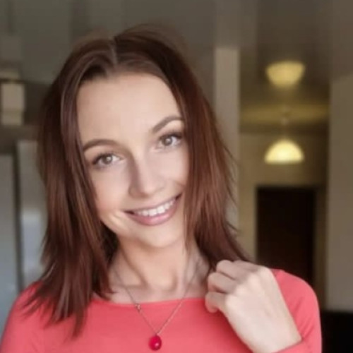 Rhian D. profile photo