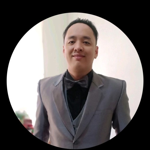 Christian R.