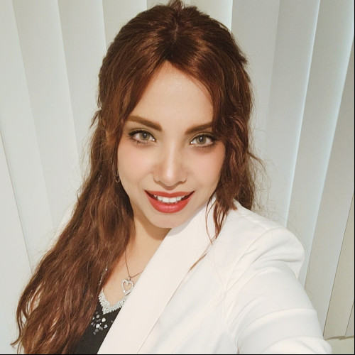 Amira L. profile photo