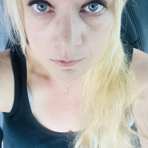Lisa b.