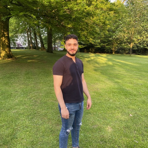 AYOUB O.
