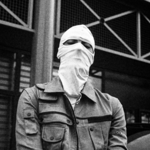 Ayzeen  B. profile photo