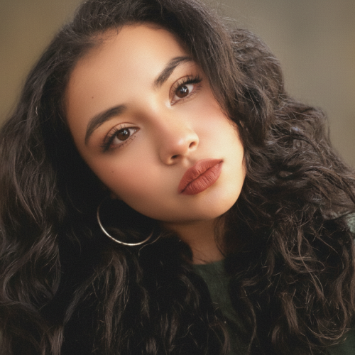 HILLARY R. profile photo