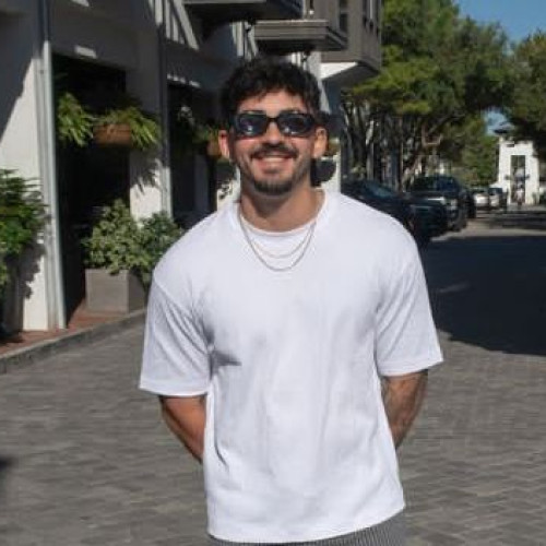 Carlos C. profile photo