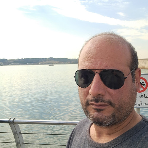 Siyamak E. profile photo