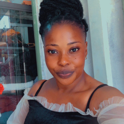 Esther T. profile photo
