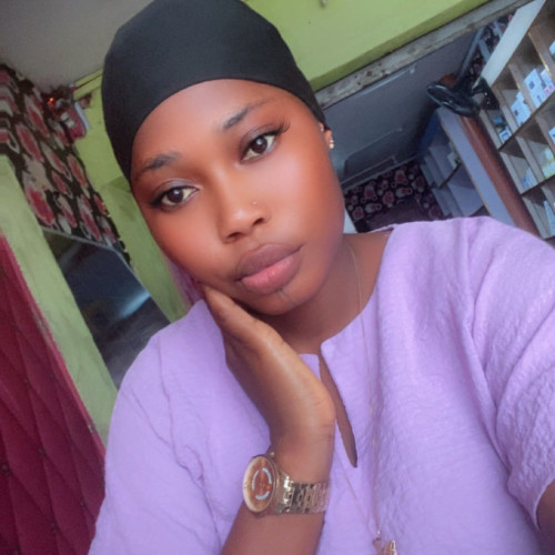 Akinniyi o.
