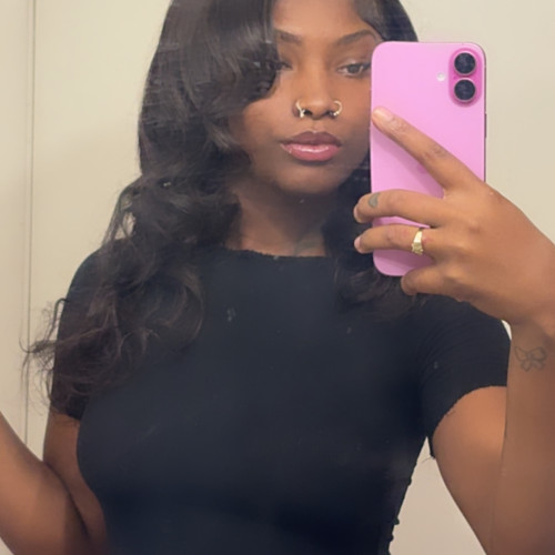 Dior B. profile photo