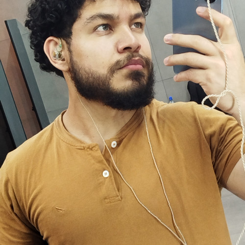 Igor L. profile photo