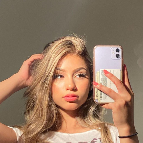 Skylaloren  E. profile photo